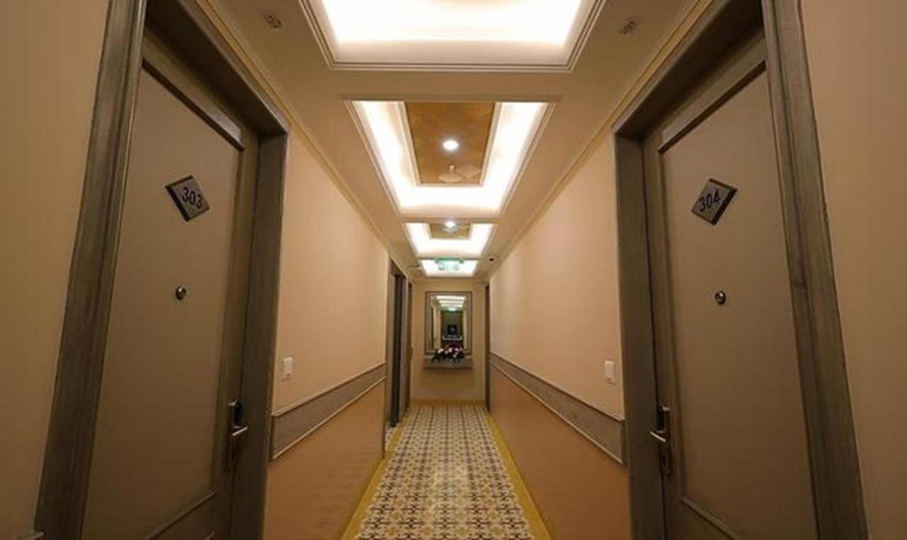 Fabhotel Prime Hampton By Ic'S Noida Ngoại thất bức ảnh